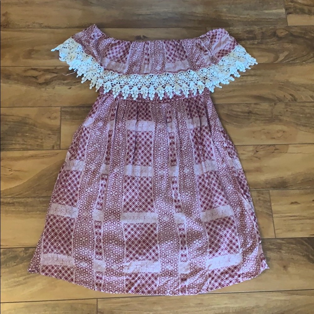 Abercrombie off the shoulder dress